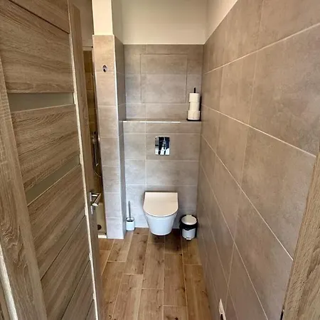 Διαμέρισμα Modern 2-room Apartment,balcony, *