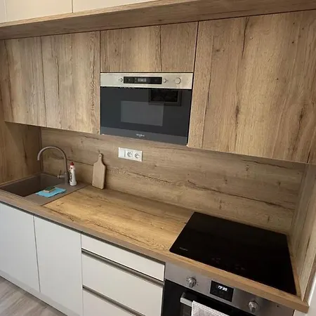 Modern 2-room Apartment,balcony,