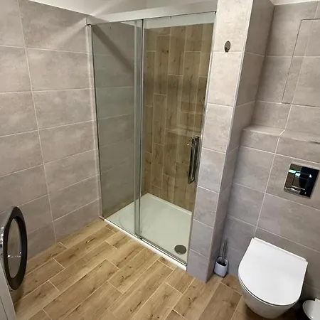 Apartment Modern 2-room Apartment,balcony, Liptovsky Mikulas